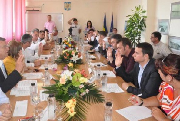 Consilierii din Mangalia, convocaţi în şedinţă